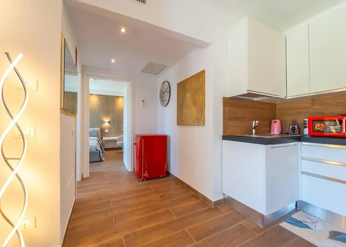 La Maison Doree Apartamento Olbia