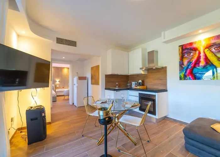 La Maison Doree Apartamento Olbia