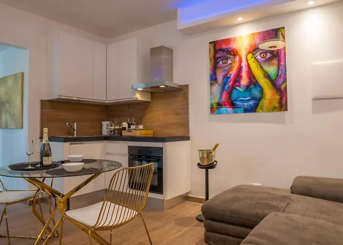 La Maison Doree * Olbia