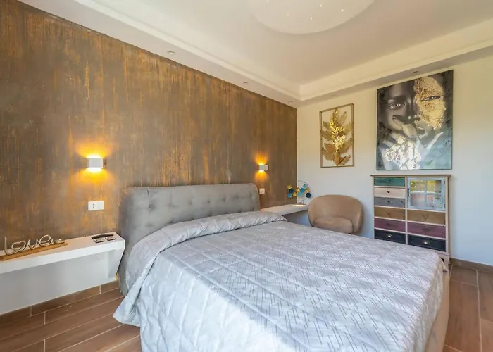 La Maison Doree Apartamento Olbia